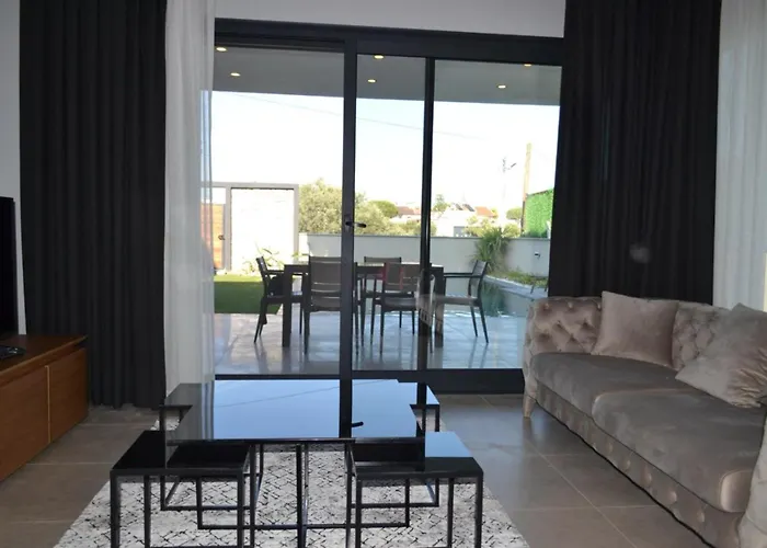 Βίλα Ayayorgi Sueper Lueks Havuzlu Çeşme