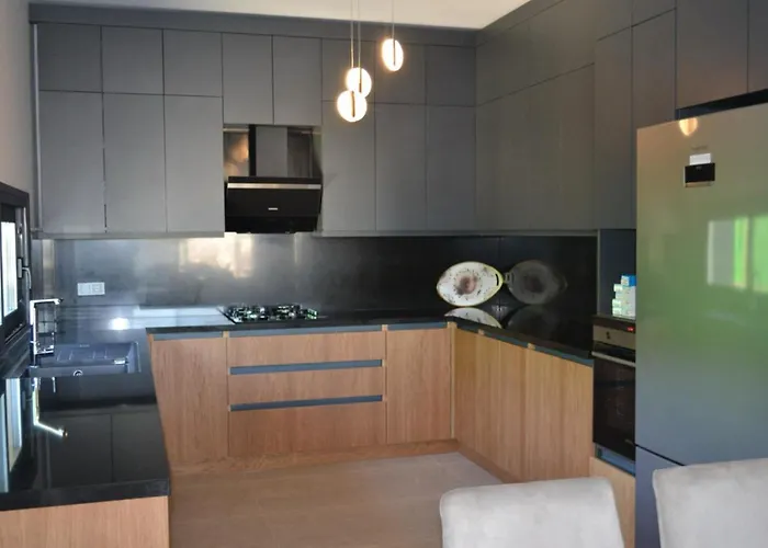 Ayayorgi Sueper Lueks Havuzlu Βίλα Çeşme