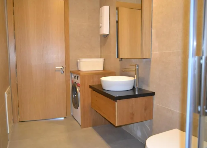 Ayayorgi Sueper Lueks Havuzlu Βίλα